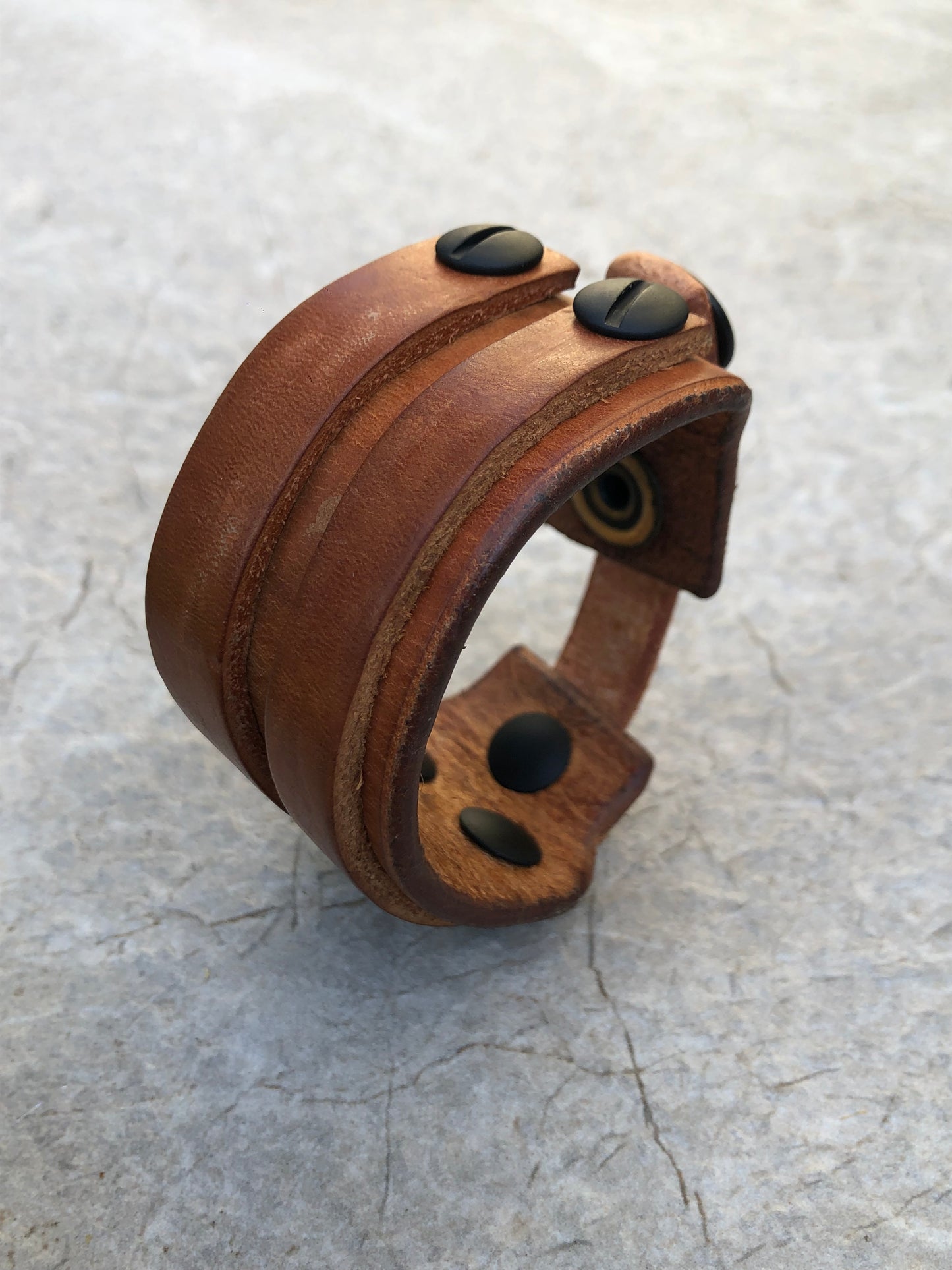Dune - Smokey Wood Tan Leather Wristband / Bracelet with Black Screws