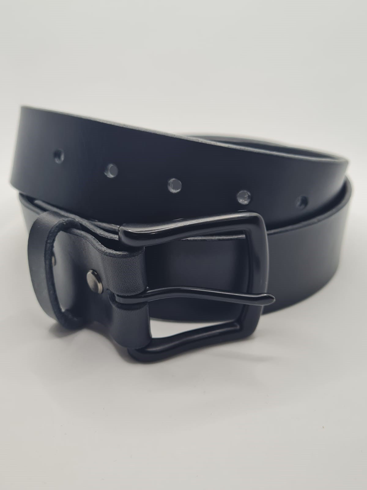 Nightshade - Premium Black Leather Belt